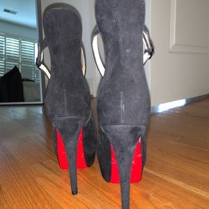 Christian Louboutin Holly Crisscross Sandals